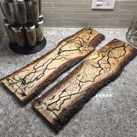 Electric wood burning - Jun 20, 2019 · The fractal wood burning process is a technique of applying high voltage electricity on the wood to create Lichtenberg designs. This technique has recently gained a lot of fans. In the Fractal wood burning process, you need to apply a high voltage of about 2000v, usually done through a transformer using two probes. 